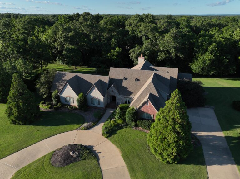 How to Read and Compare Roofing Estimates